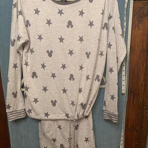 sleepwear,‎ pjs, lounge wear, mickey mouse
